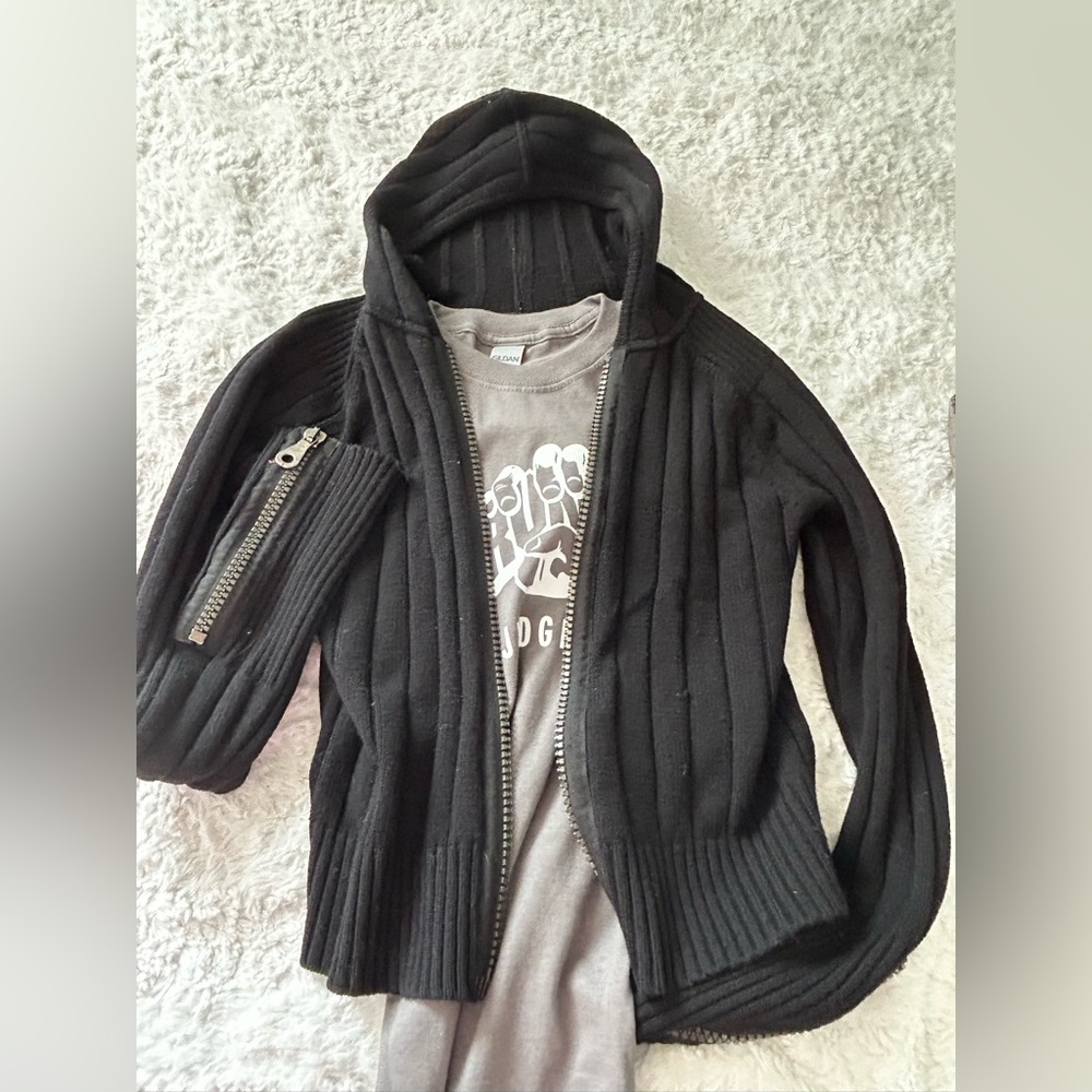 Patrick Cox of London Hoodie L beautiful sweater top zip Y2K chic staple piece